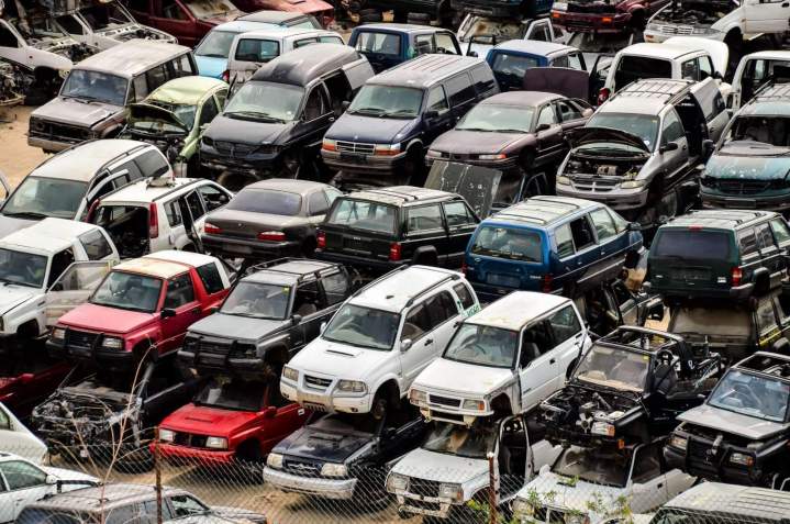 Gestion épaves auto après récupération Toulouse
